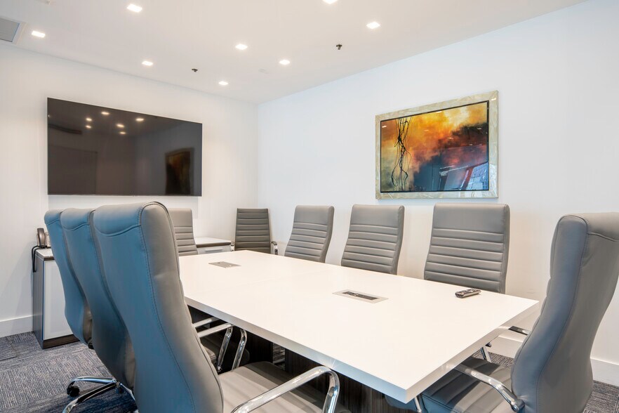 More Photos Of 150 SE 2nd Ave, Miami Office Residential For Sale