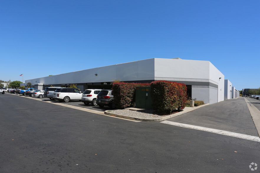 Primary Photo Of 10541 Calle Lee, Los Alamitos Light Manufacturing For Lease