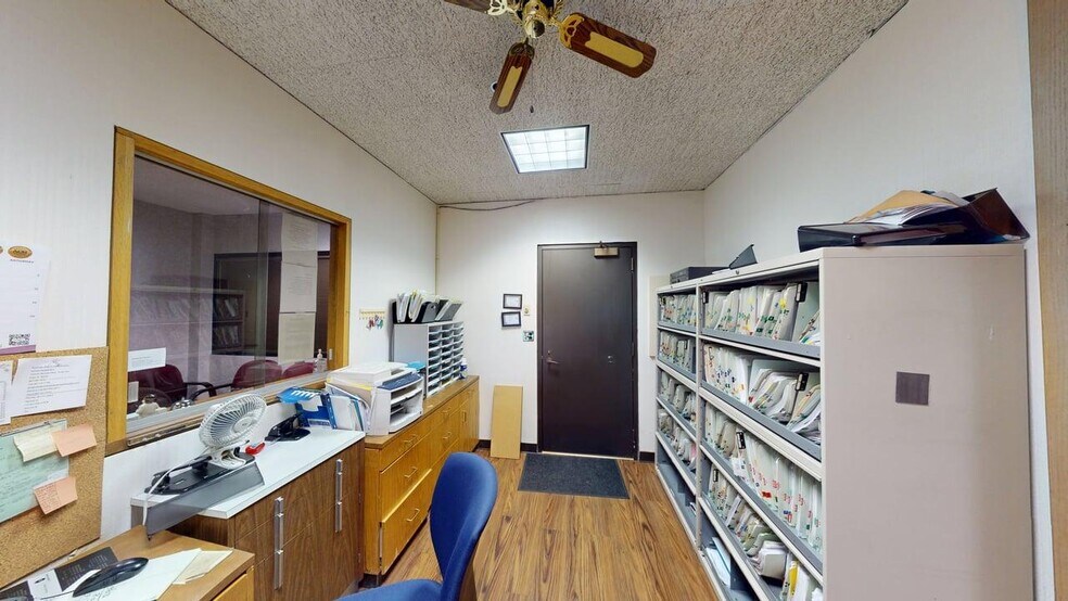 More Photos Of 1425 N McLean Blvd, Elgin Medical For Sale