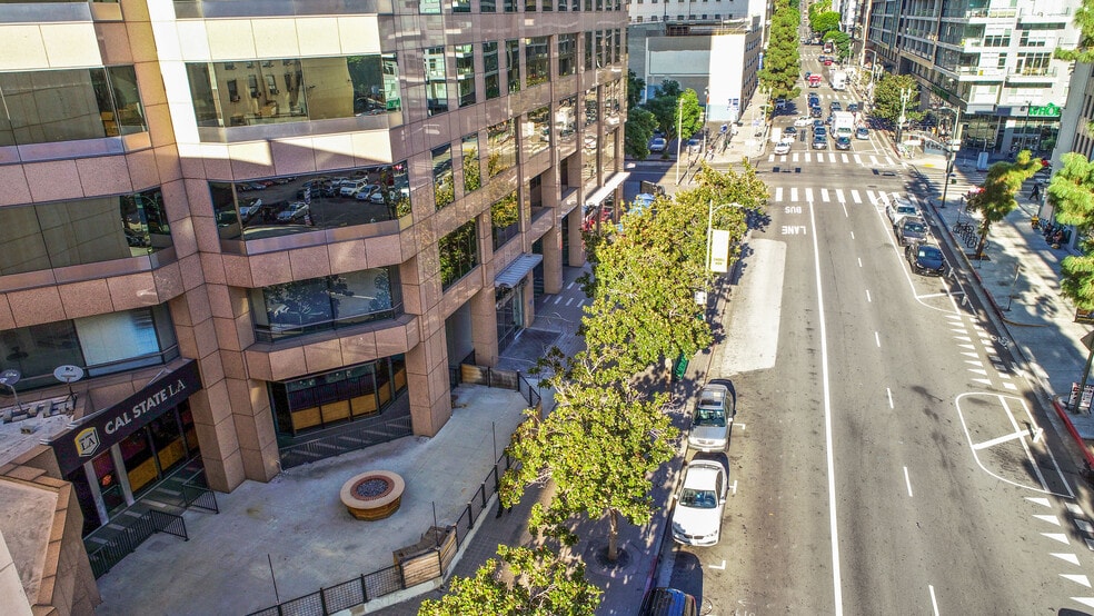 More Photos Of 801 S Grand Ave, Los Angeles Office For Lease