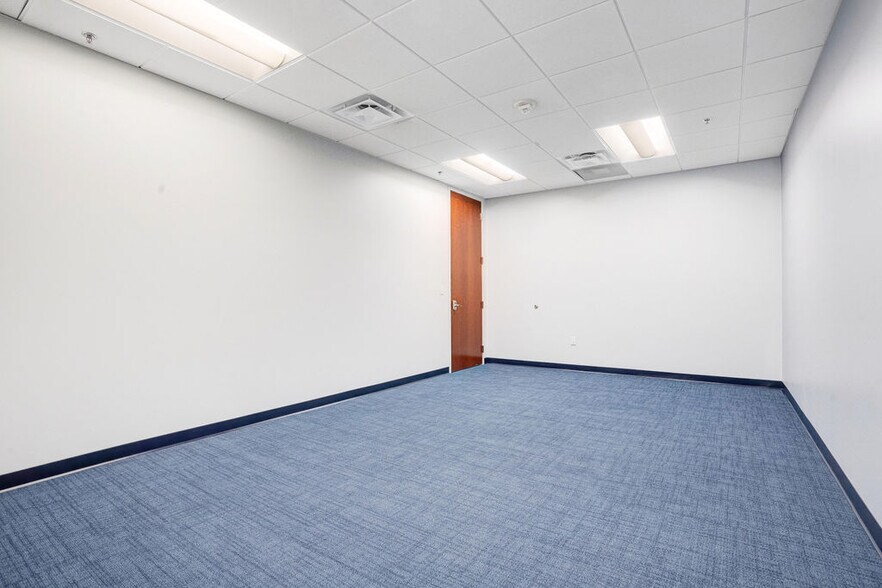 More Photos Of 121-189 S Orange Ave, Orlando Office Residential For Sale