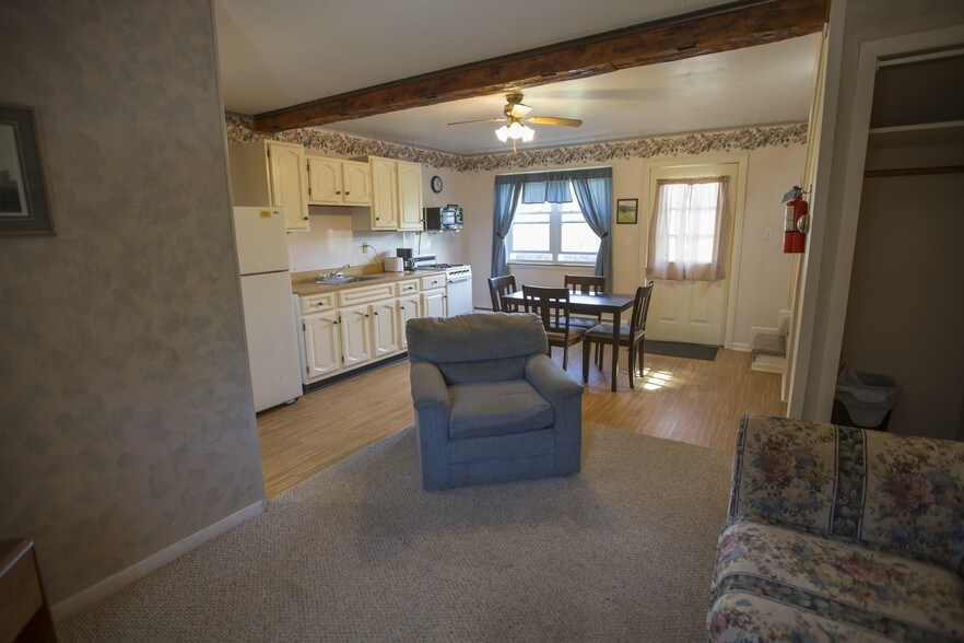 More Photos Of 201 Roses Hill Rd, Richfield Springs Hotel For Sale