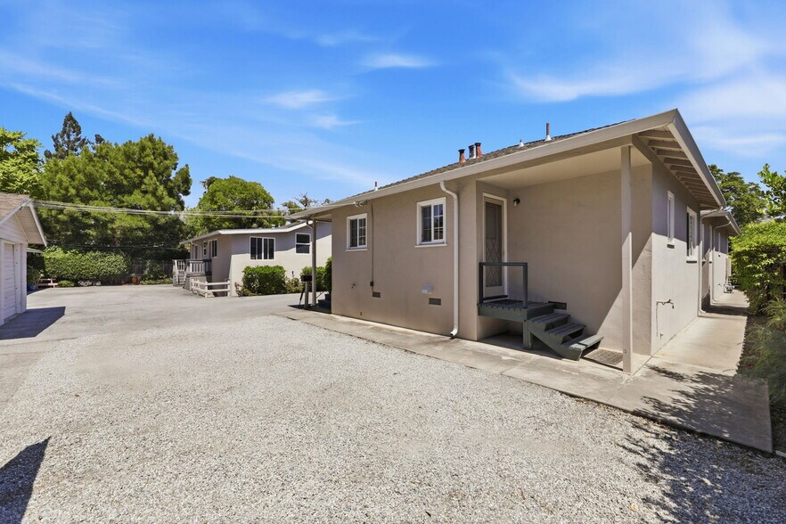 More Photos Of 938 Alice Ln, Menlo Park Multifamily For Sale