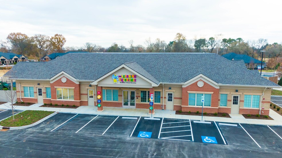 More Photos Of 190C Saundersville Rd, Hendersonville Daycare Center For Sale