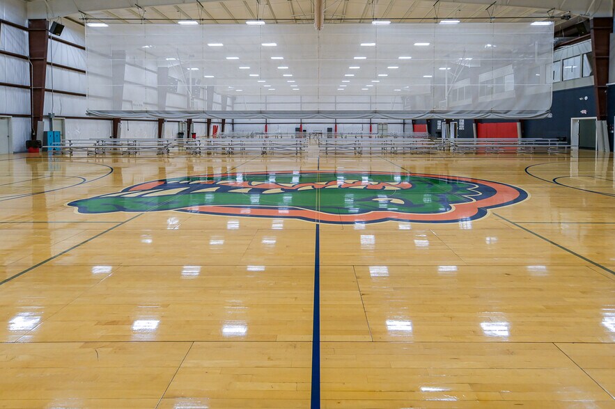 More Photos Of 4100 AL Highway 69, Guntersville Sports And Entertainment For Sale