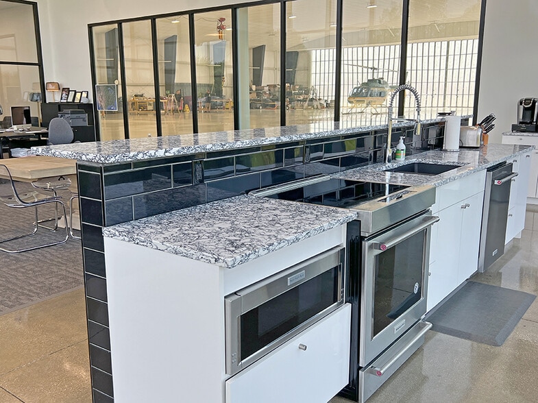 More Photos Of 9405 Airport Blvd, Mascoutah Specialty For Sale