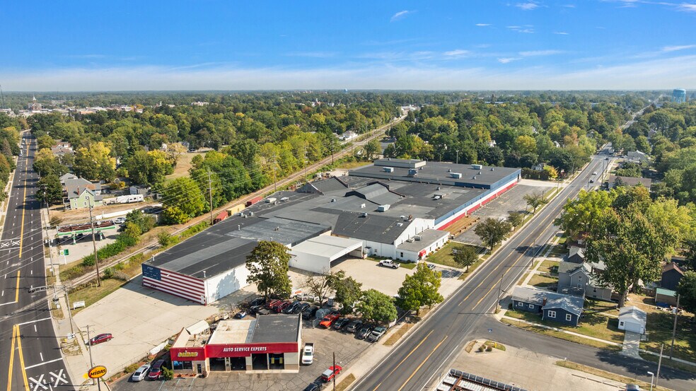 More Photos Of 412 W Beecher St, Adrian Manufacturing For Lease