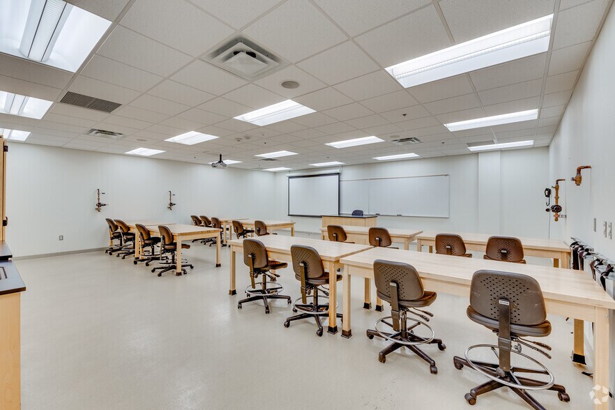 Photo of Ll Floor Ste 33