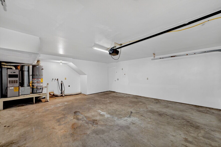 More Photos Of 631 Hillside Ter, Vista Apartments For Sale