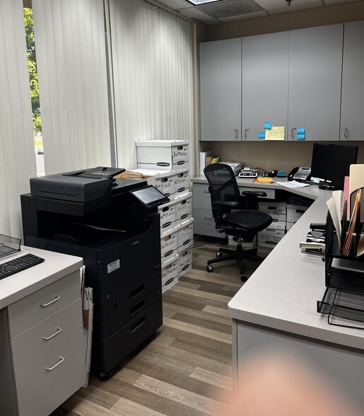 More Photos Of 1603 Eureka Rd, Roseville Medical For Sale