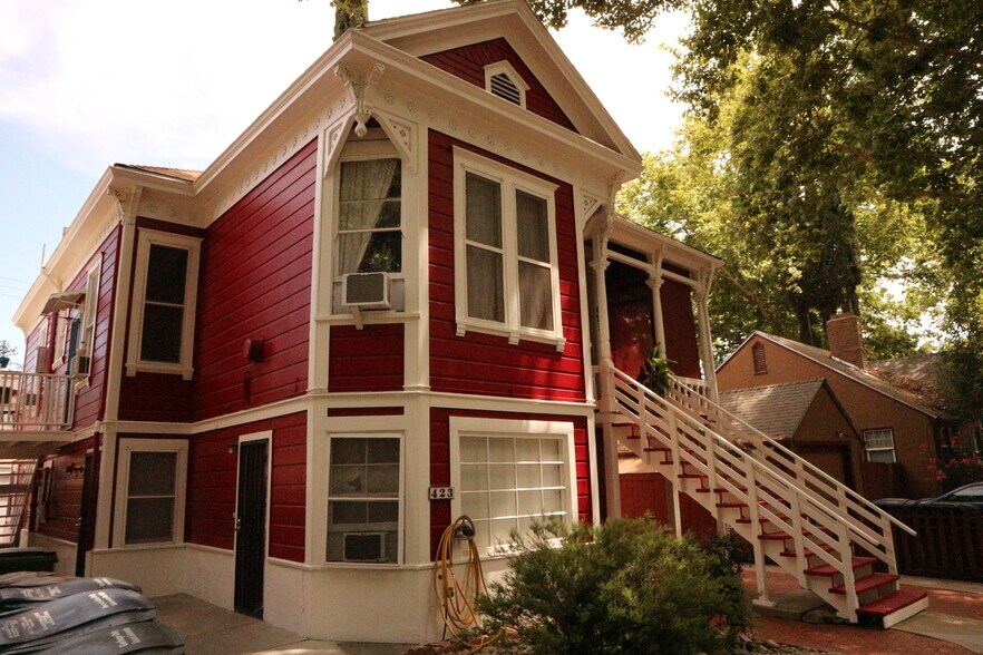 More Photos Of 421 28th St, Sacramento Apartments For Sale
