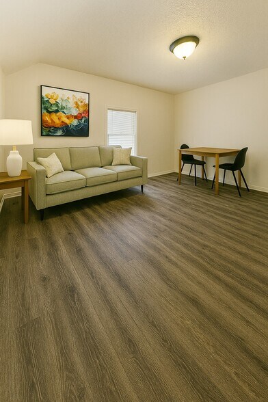 More Photos Of 1216 N Chestnut St, Lansing Apartments For Sale