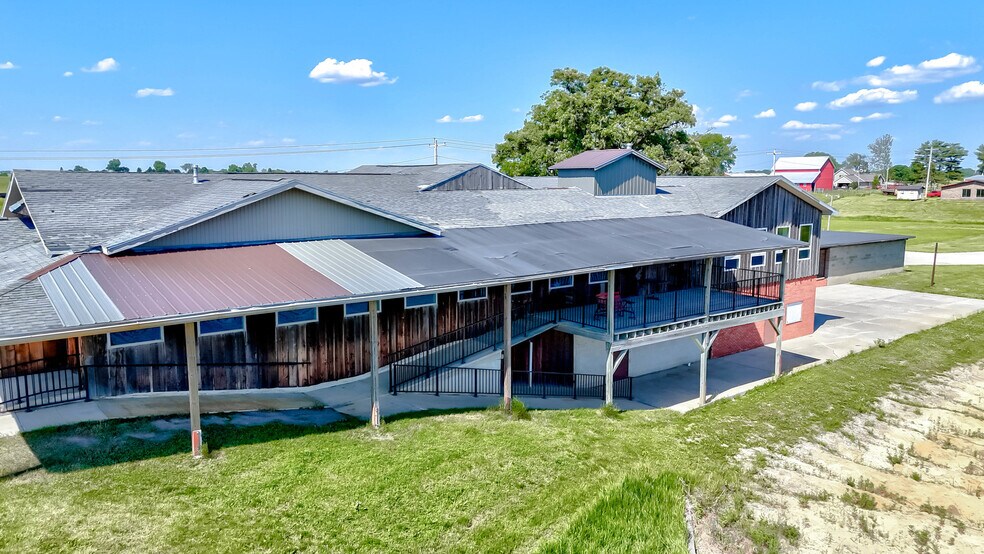 More Photos Of 3401 N Il 23, Ottawa Specialty For Sale