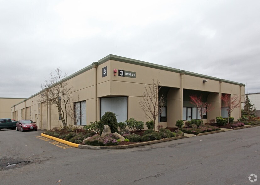 Primary Photo Of 14950 NE 95th St, Redmond Unknown For Sale