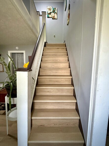 More Photos Of 361-369 Broad St, Waverly Apartments For Sale