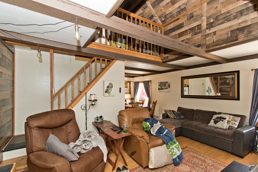 More Photos Of 18431 Hwy 410, Naches Restaurant For Sale