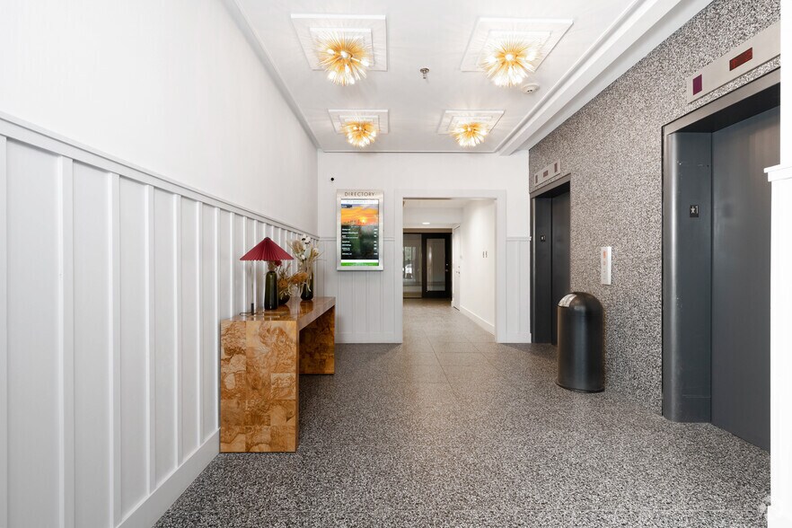 More Photos Of 815 Brazos St, Austin Office For Lease