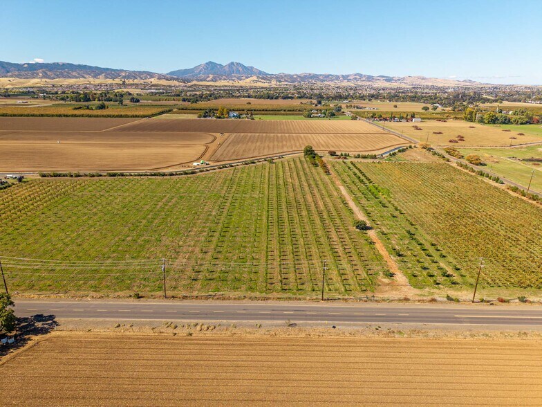 More Photos Of 2017 Walnut Blvd, Brentwood Land For Sale