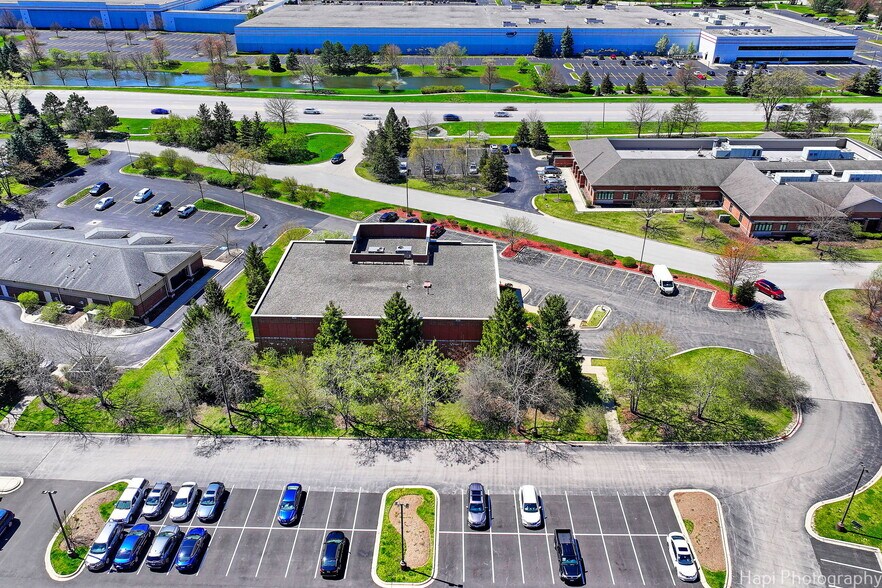 More Photos Of 195 N Milwaukee Ave, Vernon Hills Storefront Retail Office For Sale