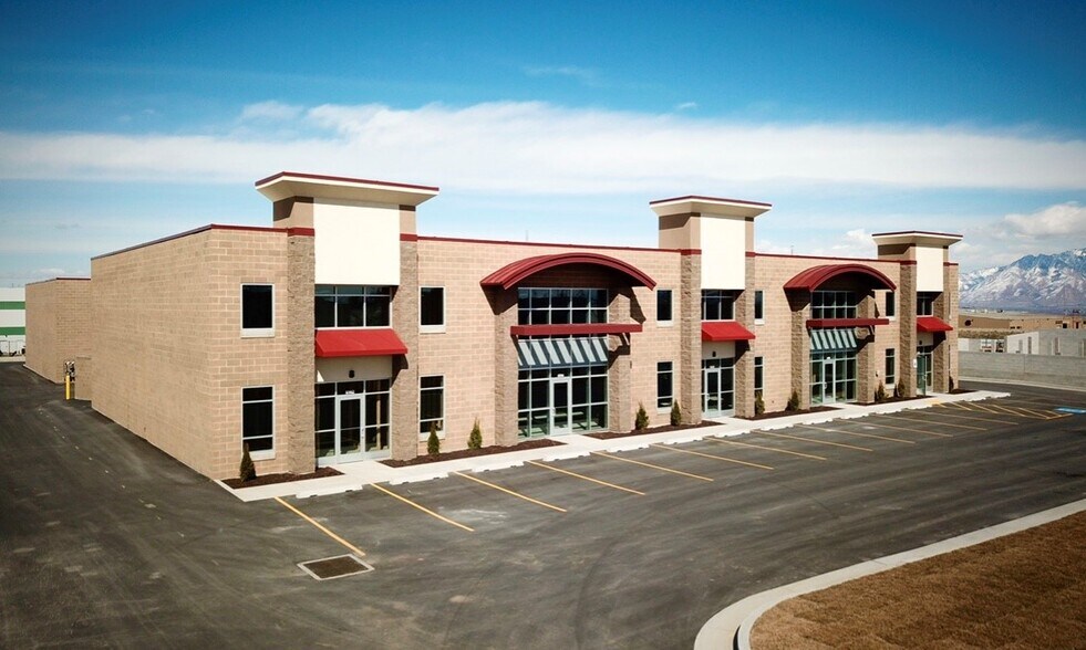 More Photos Of 6108-6142 W 9790 S, West Jordan Warehouse For Lease