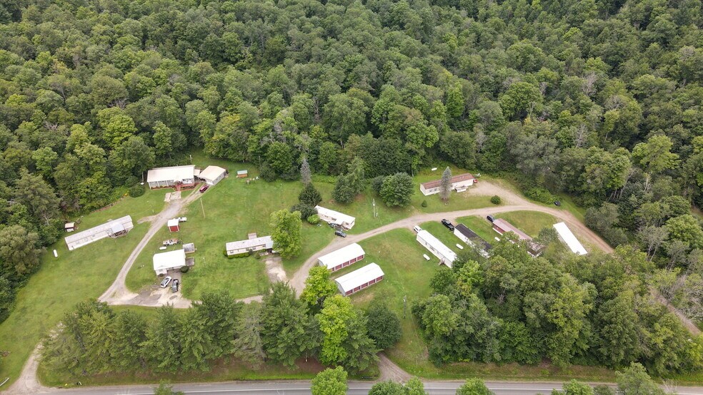 Primary Photo Of 15 Decasper Dr, Lewis Run Manufactured Housing Mobile Home Park For Sale