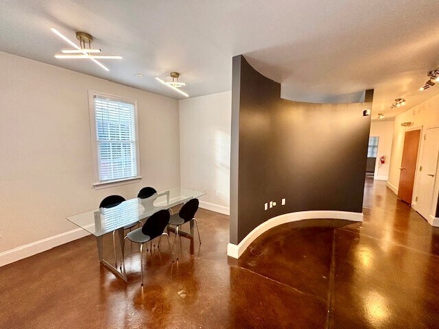 More Photos Of 727 W Hargett St, Raleigh Office Residential For Lease