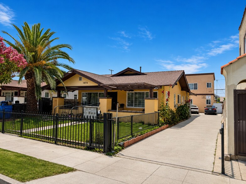 Primary Photo Of 1073 Hoffman Ave, Long Beach Apartments For Sale