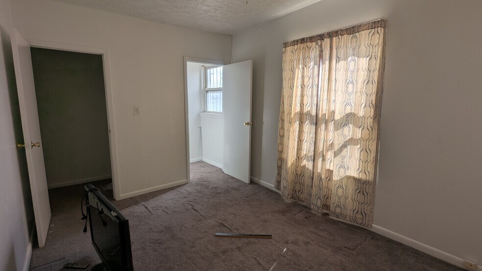 More Photos Of 315 Lowell St, Pittsburgh Apartments For Sale