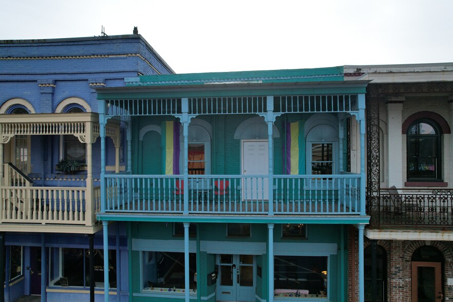 More Photos Of 915 Commercial St, Conyers Storefront Retail Office For Lease