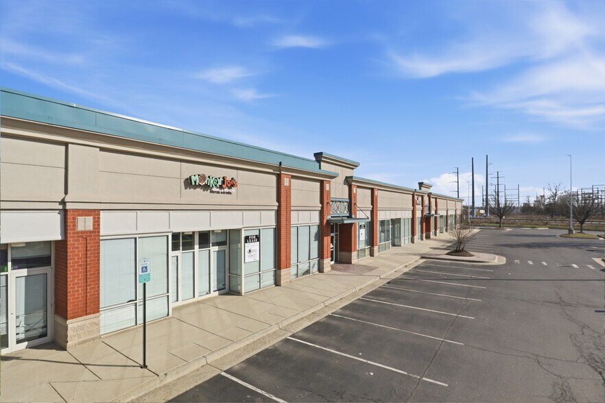 More Photos Of 23520 Overland Dr, Sterling Unknown For Lease