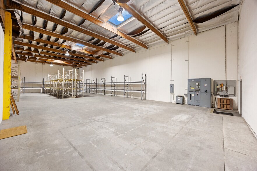 More Photos Of 21117 Commerce Pointe Dr, City Of Industry Warehouse For Lease