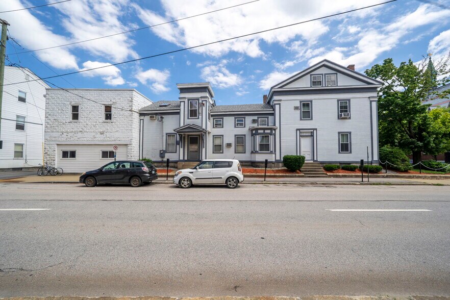 More Photos Of 116 Lowell St, Manchester Office For Sale