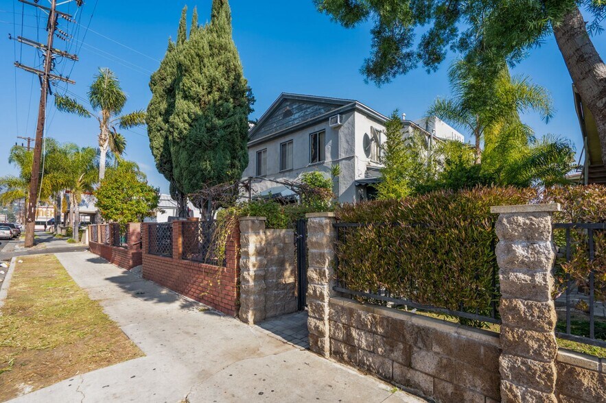 More Photos Of 1428 N Kenmore Ave, Los Angeles Apartments For Sale