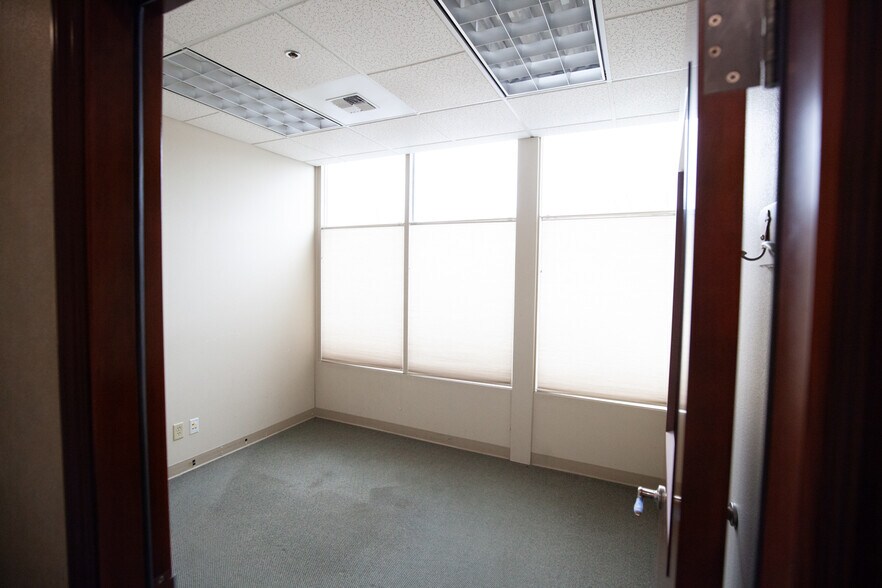 More Photos Of 1001 S 3rd St W, Missoula Manufacturing For Sale