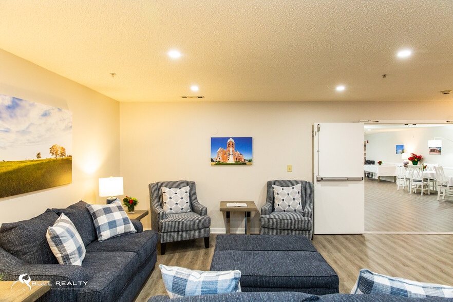 More Photos Of 286 Four Points Rd, Jackson Healthcare For Sale