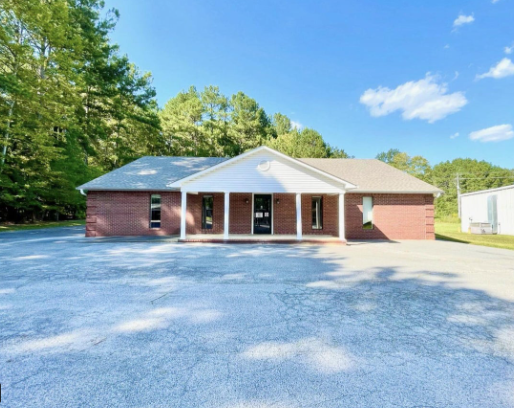 Primary Photo Of 1250 Bettydale Dr, Iuka Storefront Retail Office For Sale