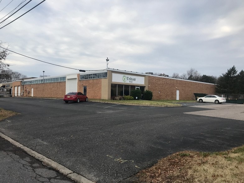 Primary Photo Of 5 N Olney Ave, Cherry Hill Warehouse For Lease