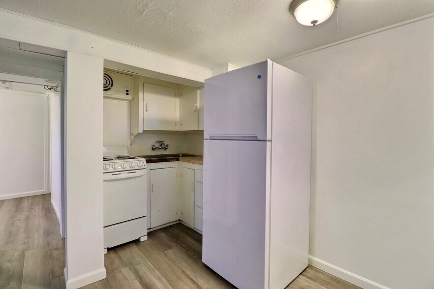 More Photos Of 335 W 6th St, Fremont Apartments For Sale