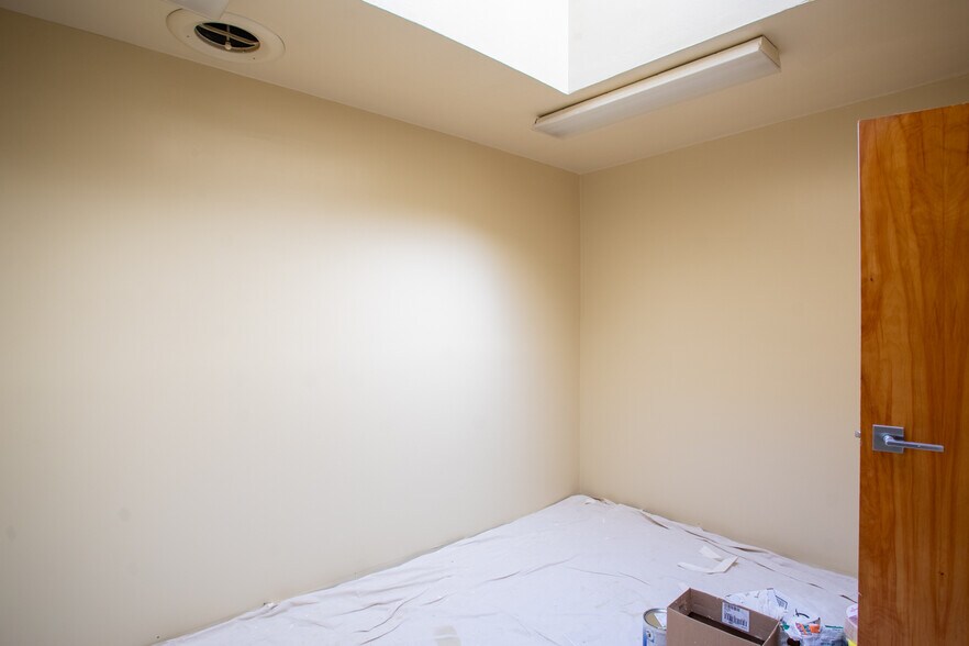 More Photos Of 310-312 1st St, Marysville Office Residential For Lease