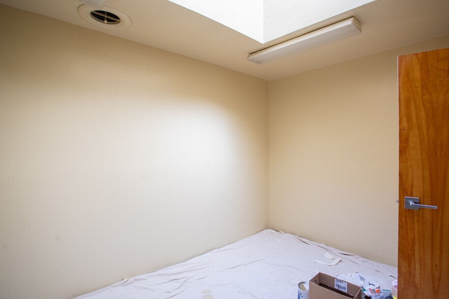 More Photos Of 310-312 1st St, Marysville Office Residential For Lease