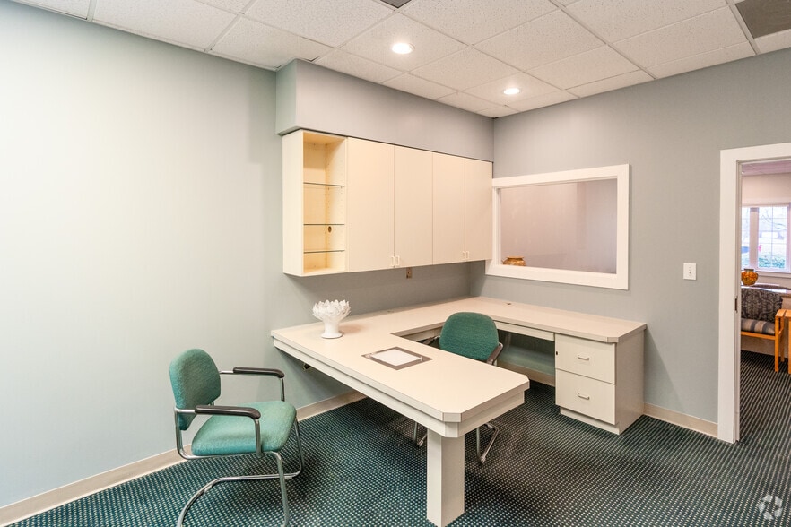 More Photos Of 100 Preston Executive Dr, Cary Medical For Sale