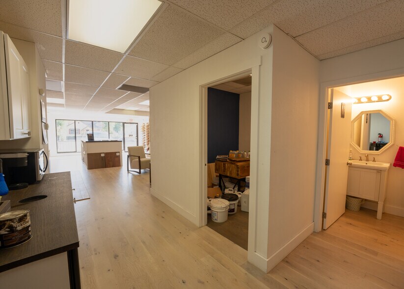 More Photos Of 703 Wilcox St, Castle Rock Unknown For Lease