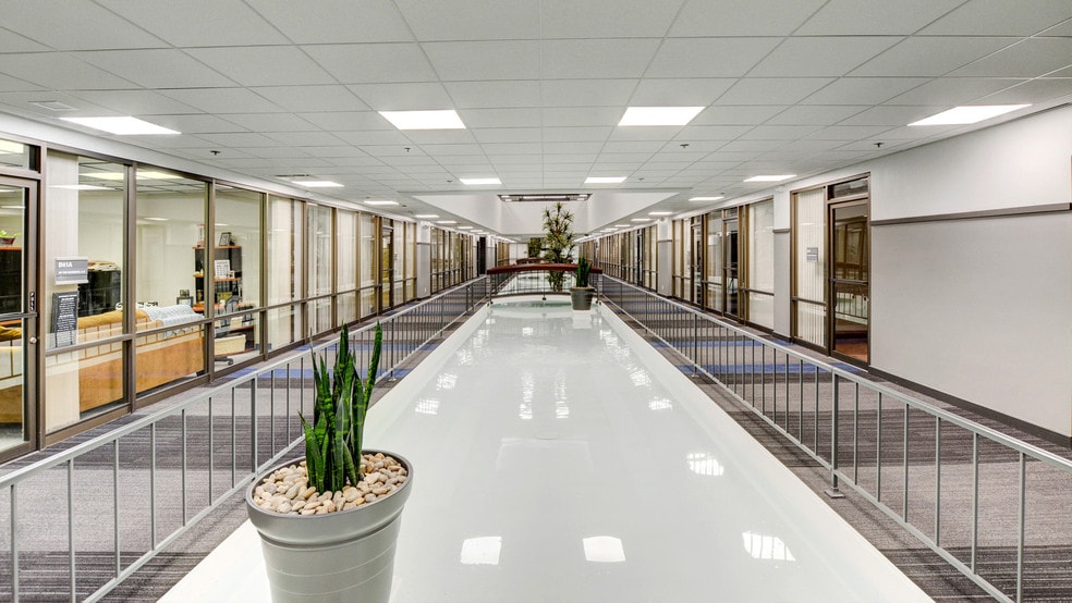 More Photos Of 4045 Spencer St, Las Vegas Office For Lease