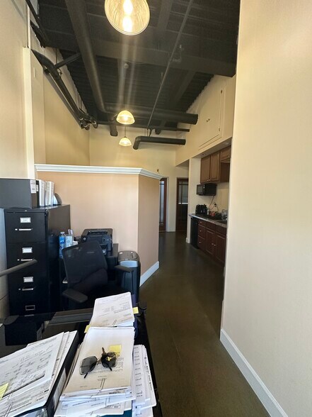 More Photos Of 1108 Sartori Ave, Torrance Office Residential For Sale