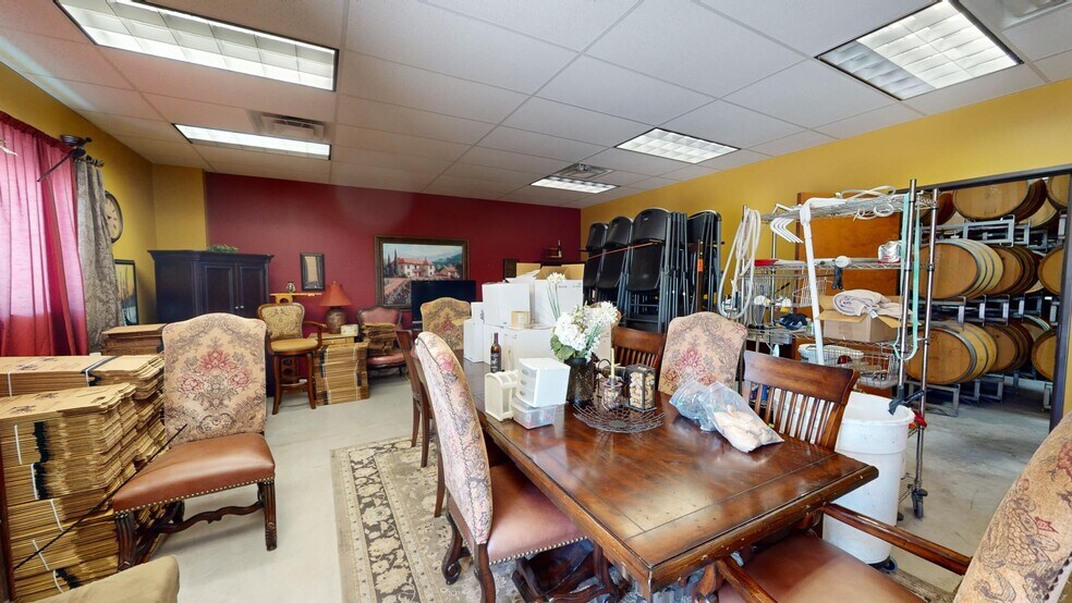 More Photos Of 2000 Windy Ter, Cedar Park Flex For Sale