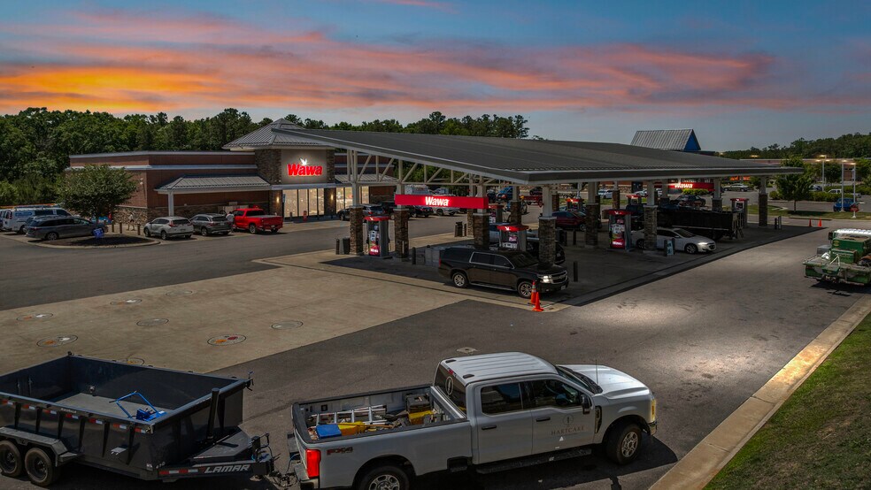 More Photos Of 16000 Otterdale Station Way, Chesterfield Service Station For Sale
