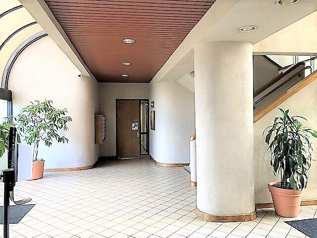 More Photos Of 1260-1290 B St, Hayward Office For Lease