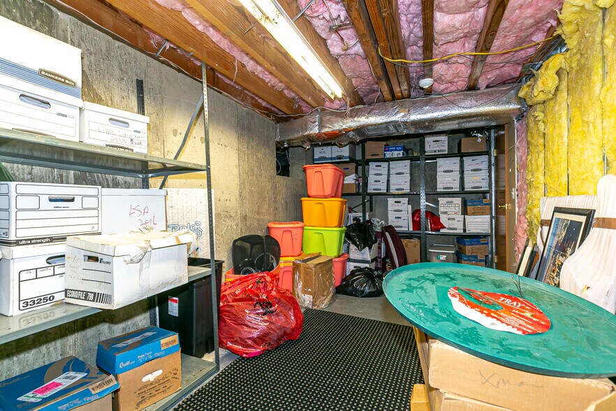 More Photos Of 986-990 Sunrise Hwy, Babylon Medical For Sale