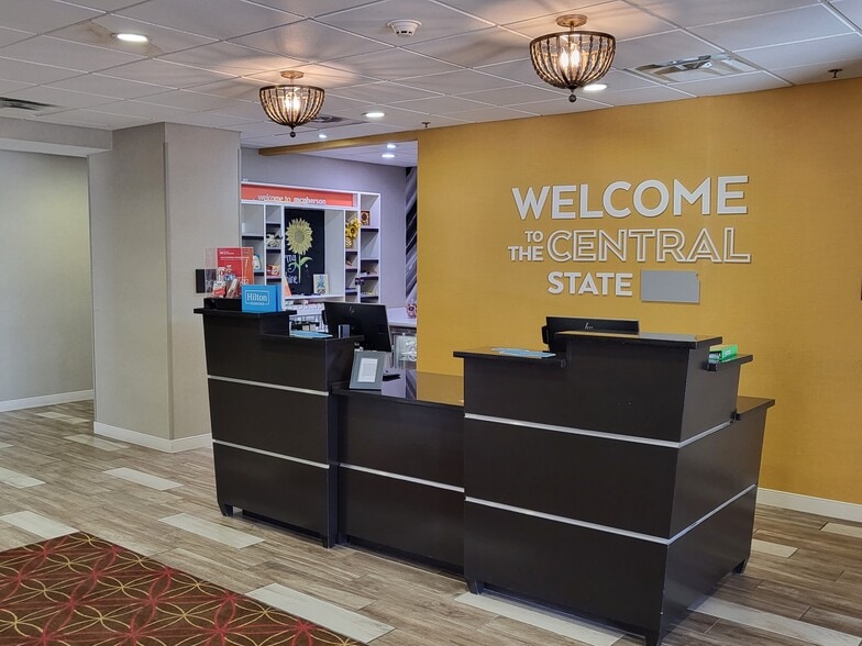 More Photos Of 200 N Centennial Dr, Mcpherson Hotel For Sale