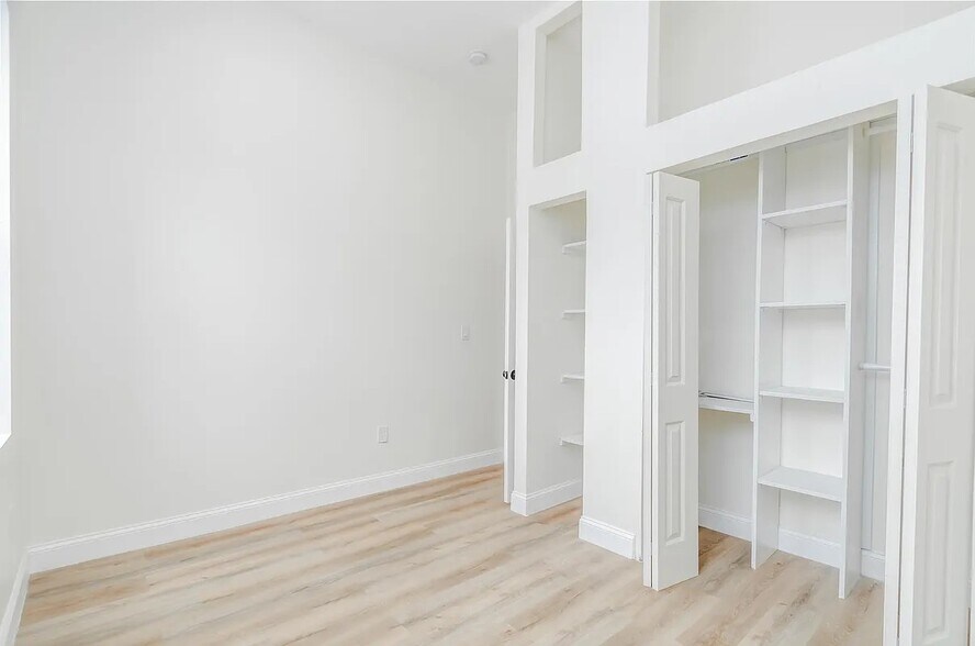 More Photos Of 289 Martin Luther King Jr Dr, Jersey City Apartments For Sale